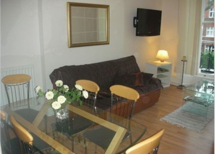 4. Livingroom