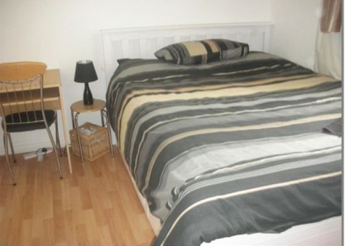 5. Bedroom (Double)