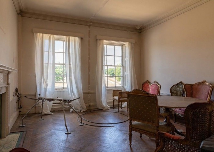 24. Empty / Spare Room