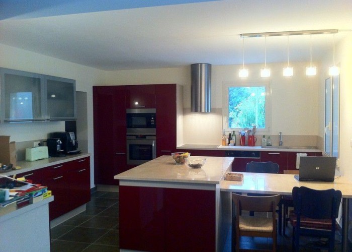 21. Kitchen (With Island)