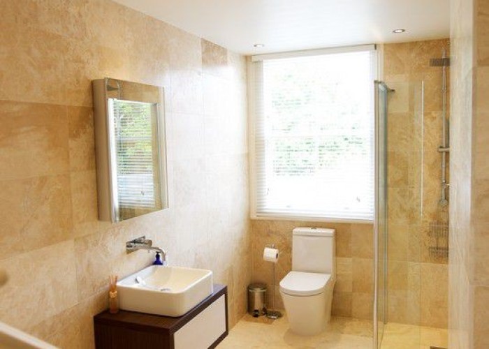 25. Shower Room