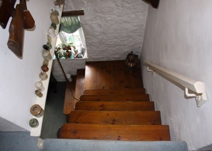 17. Stairway / Staircase