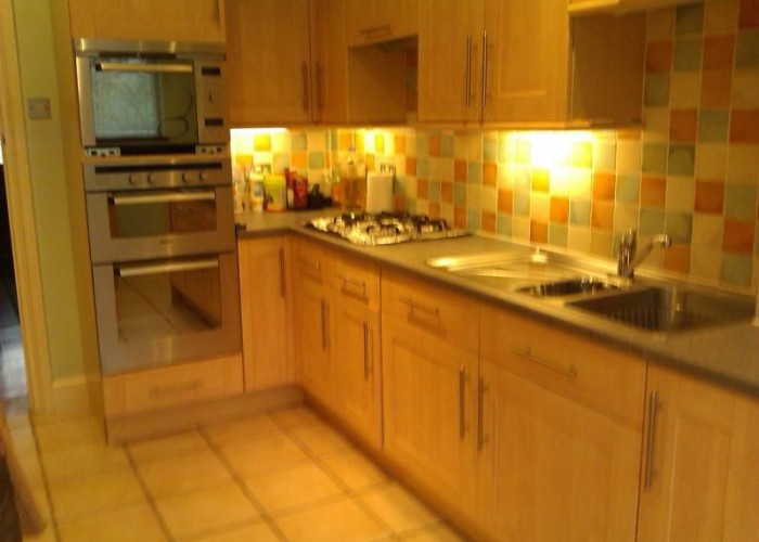 9. Kitchen (Wooden Units)