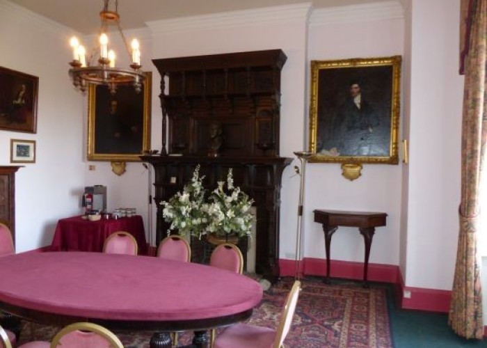 15. Diningroom