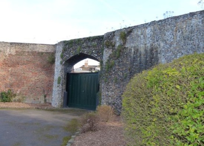 55. Exterior
