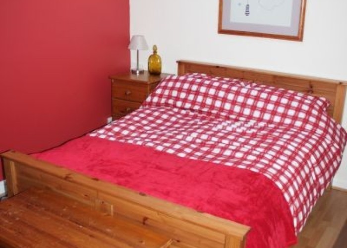 14. Bedroom (Double)