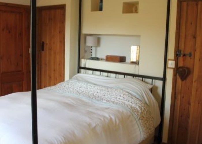 17. Bedroom (Double)