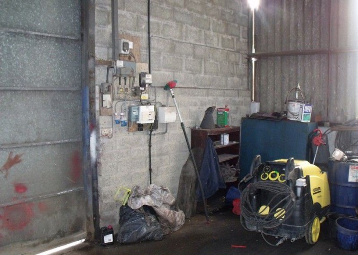 8. Warehouse (Scruffy)