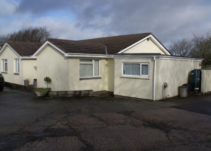 34. Bungalow
