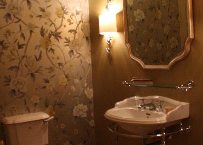 12. Toilet / Toilet Block