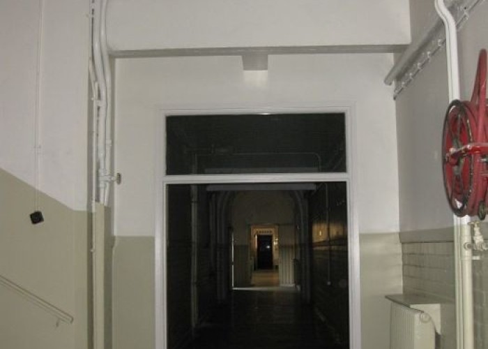 23. Corridor
