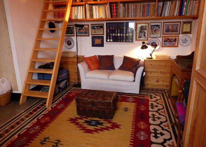 13. Livingroom