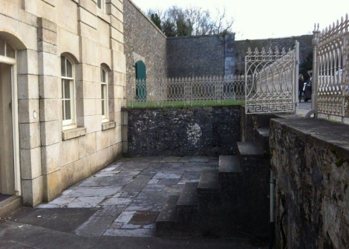 2. Patio / Veranda