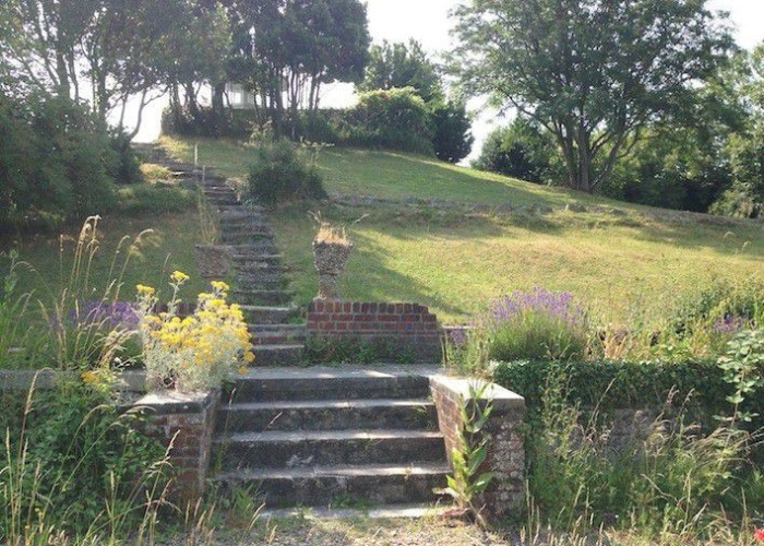 24. Gardens