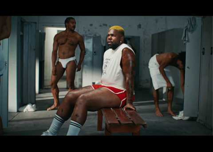 MNEK - MUSCLE MARYS.. (Official Music Video)