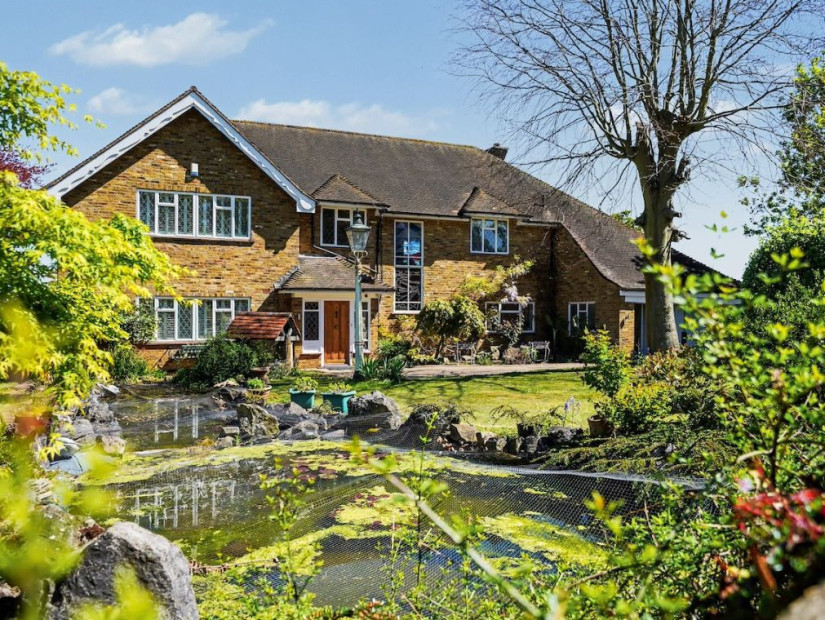 Lake / Pond at Five Bed Detached House And Grounds with Pool For Filming, London