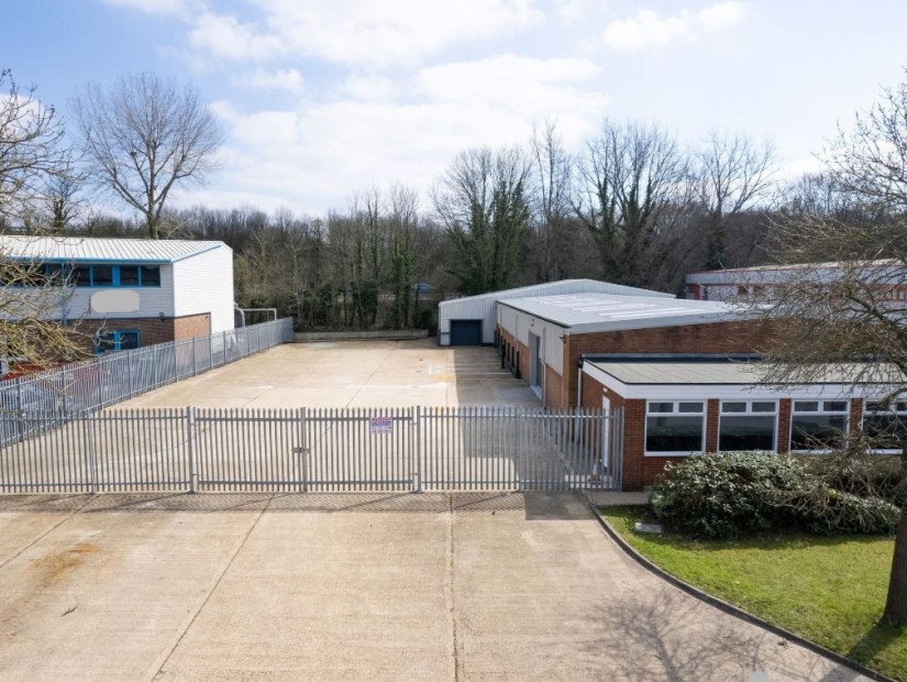 Gym (Commercial), Coronavirus-Friendly at 7,500 Sq Ft Training Centre For Filming, Hampshire