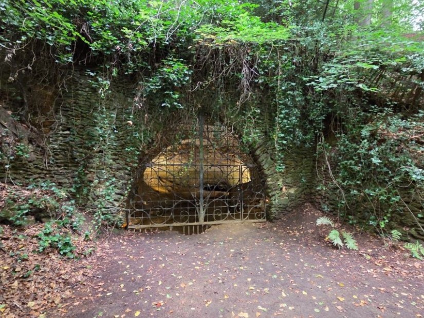 entrance at Genuine Sandstone Cave In Surrey For Filming, Surrey